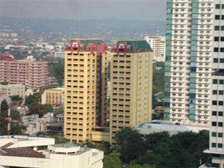 Gold Loop Towers: Preferential Business Address at Ortigas