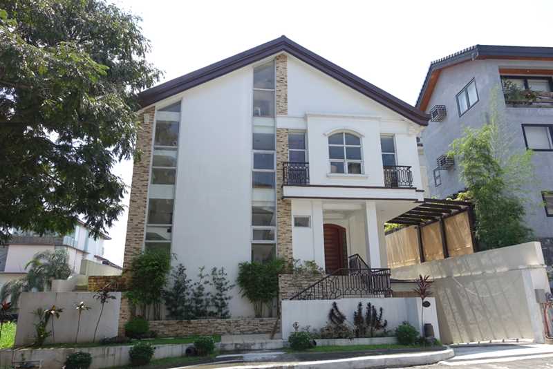 3 Storey House and lot for Lease at McKinley Hill Village, Taguig for Rent in McKinley Hill