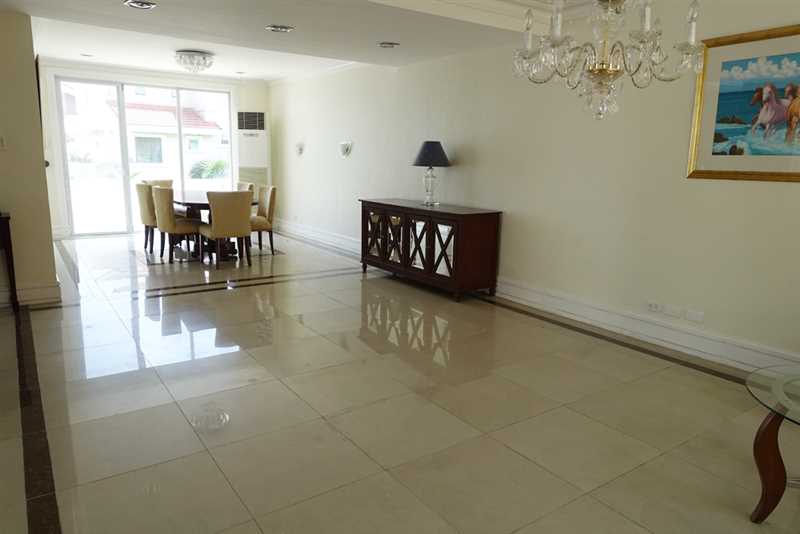 3 Storey House and lot for Lease at McKinley Hill Village, Taguig for