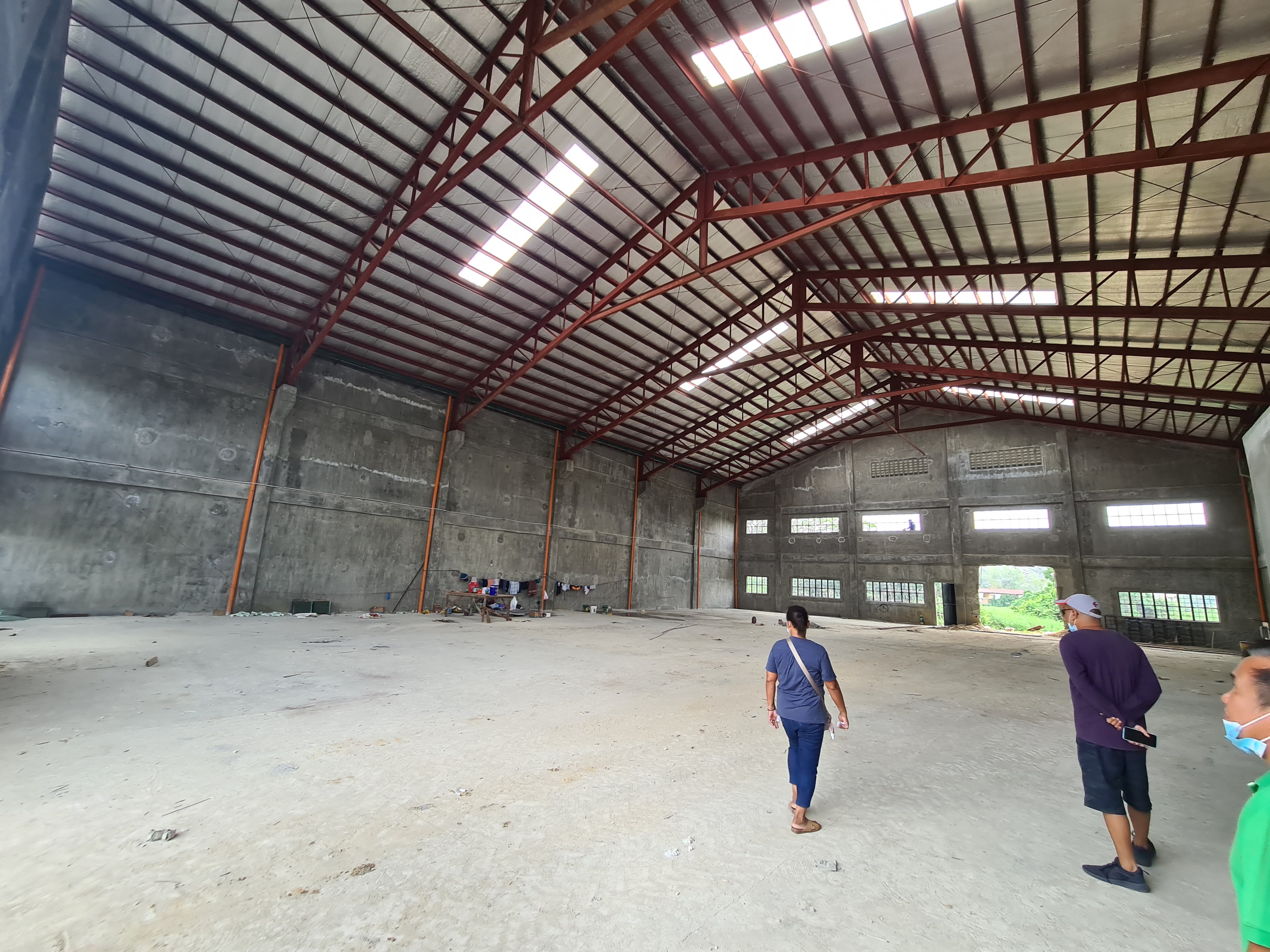 Guiguinto, Bulacan Warehouse For Sale (1,327 sq m)