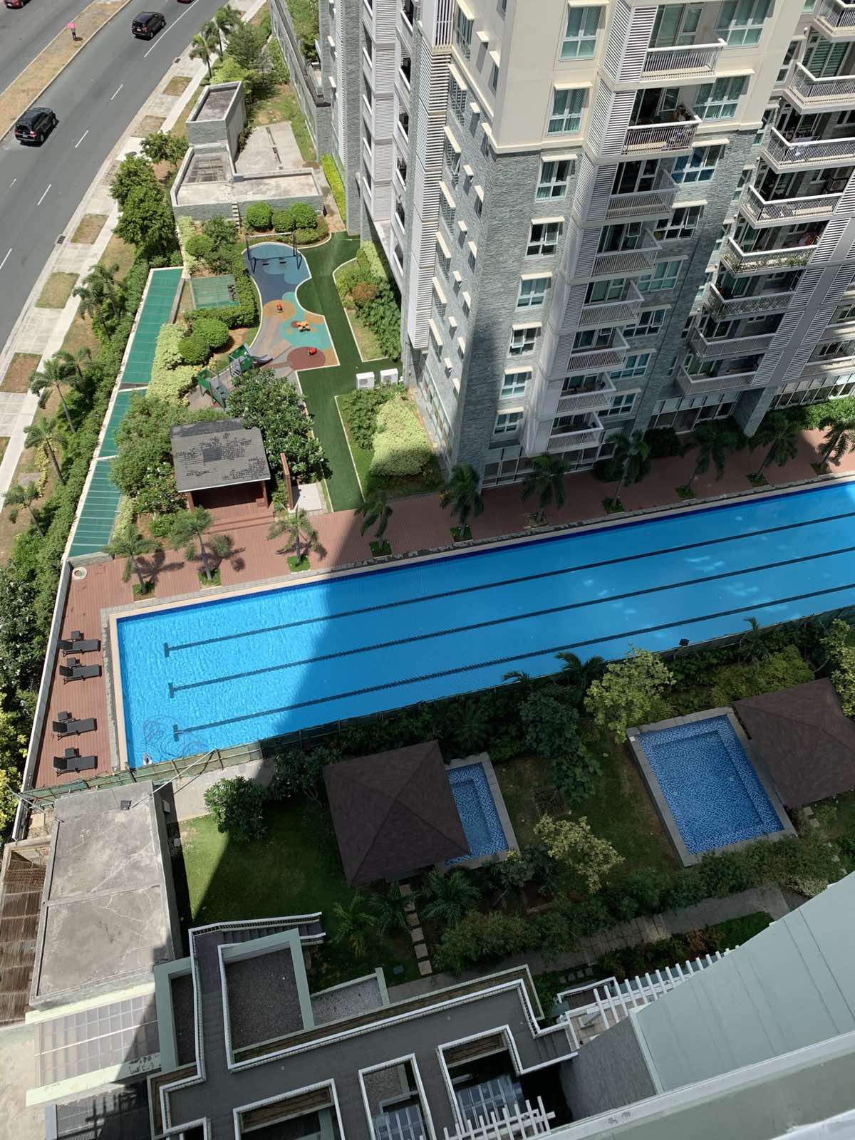 Studio Unit for Lease located at Red Oak Two Serendra