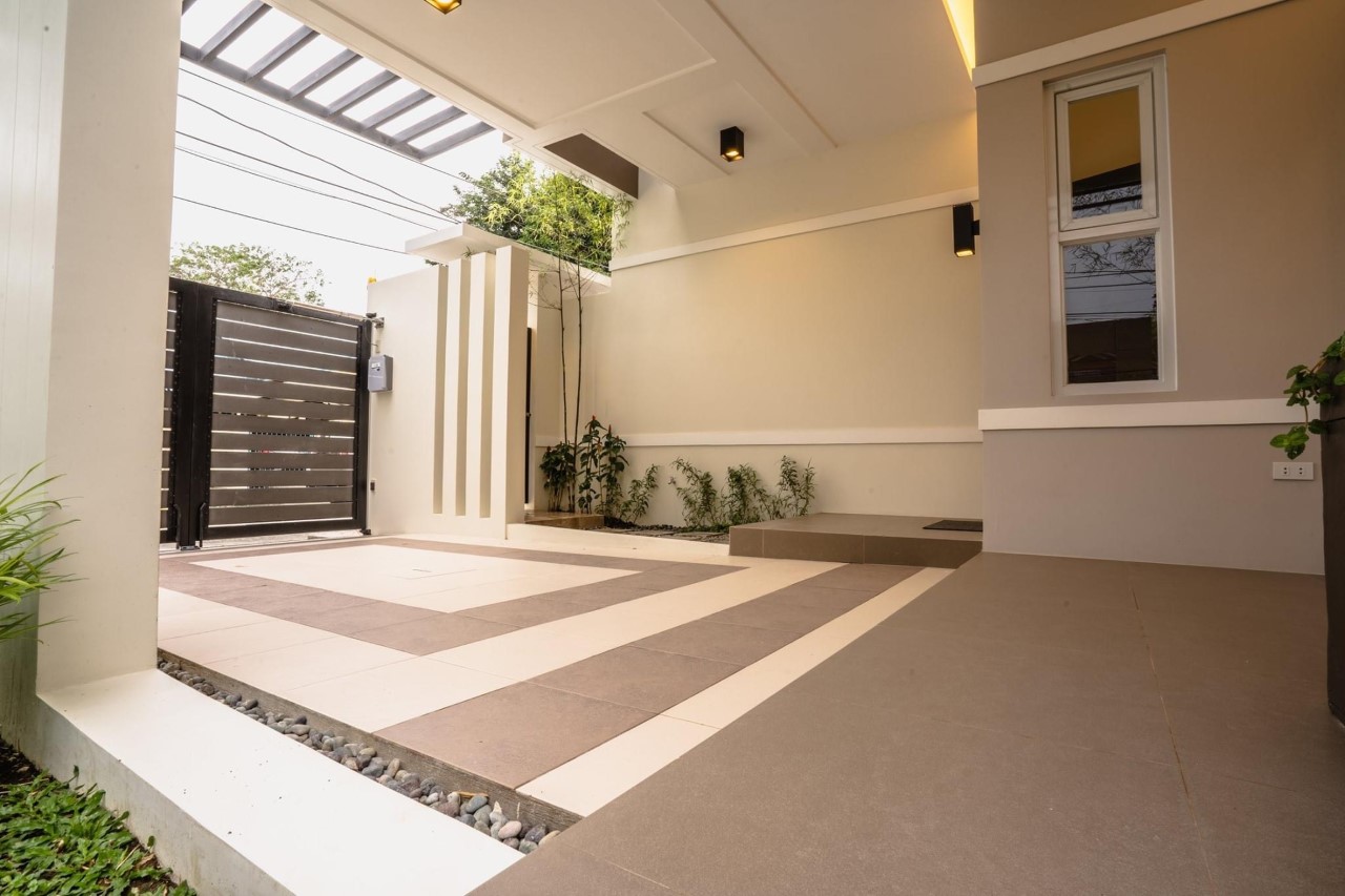 Townhouse for Sale is Located at Pilar Village Las Pinas