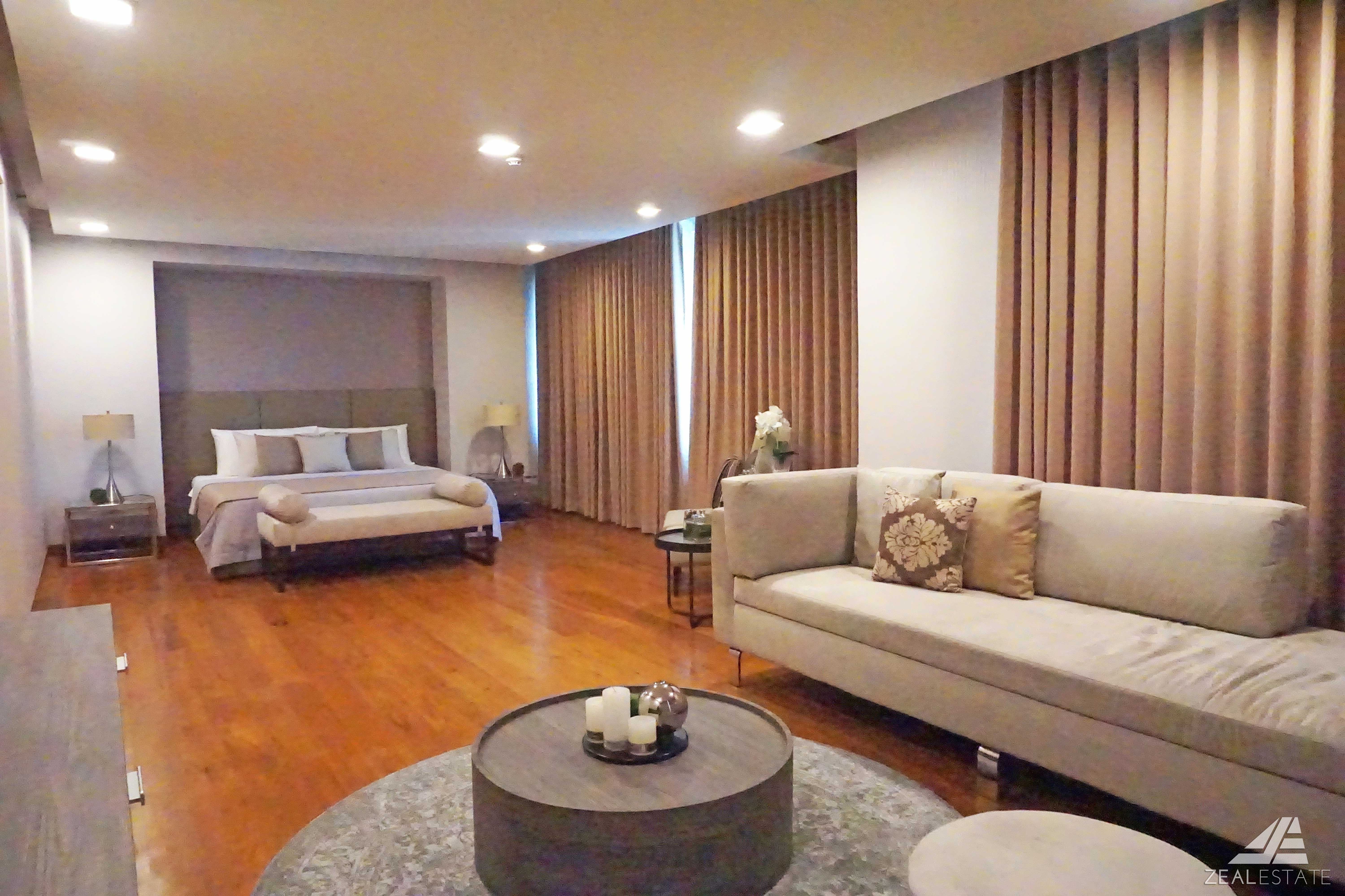 4 Bedroom Condo For Sale in One Roxas Triangle, Makati City