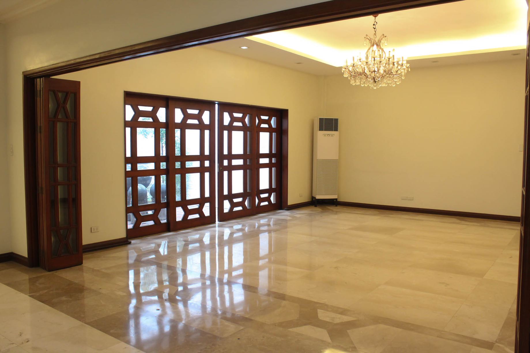 5 Bedroom House and Lot for Lease in South Forbes Park, Makati